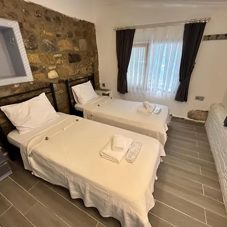Dharma & Pensiune Siğacık